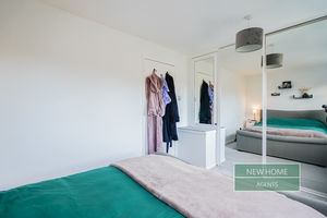 Photo 19- click for photo gallery